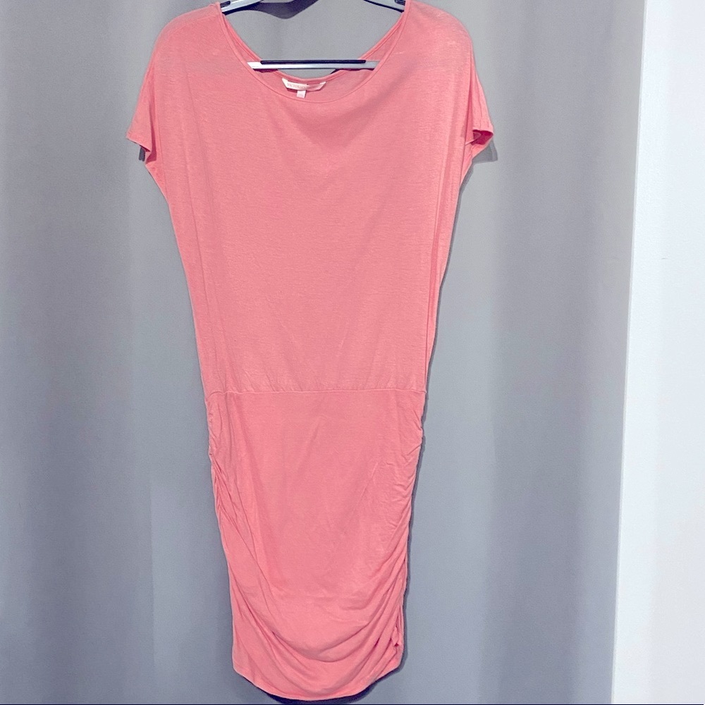 Coral scrunched hip bottom dress